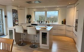 Bright & Spacious In Silkeborg